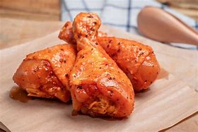 CHICKEN DRUMSTICKS (MARINATED)