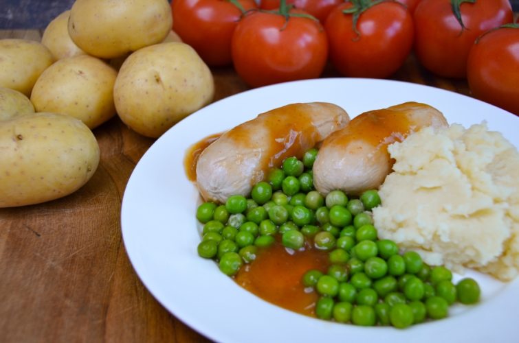 SAUSAGES, POTATO MASH AND GRAVY (READY TO EAT MEAL)